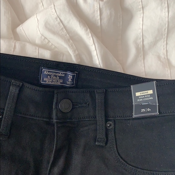 Abercrombie and Fitch black jeans - Picture 2 of 3